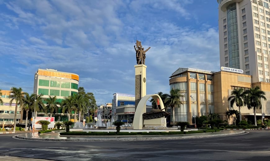 Drinking Coffee in Buon Ma Thuot – A Slow Travel Guide to Vietnam’s Most Aromatic City